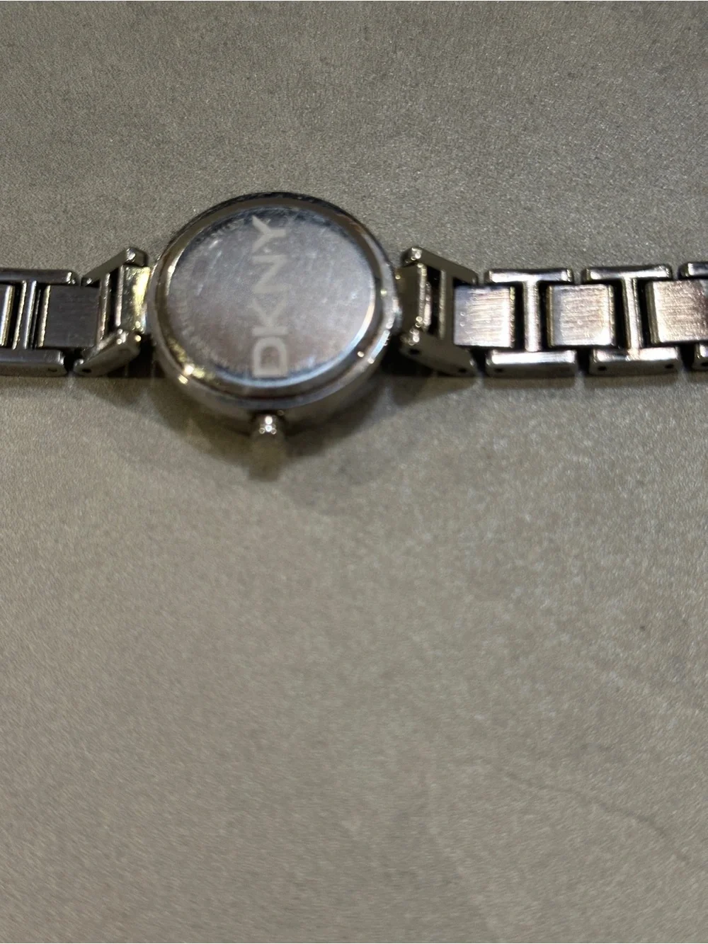 Dkny silver battery